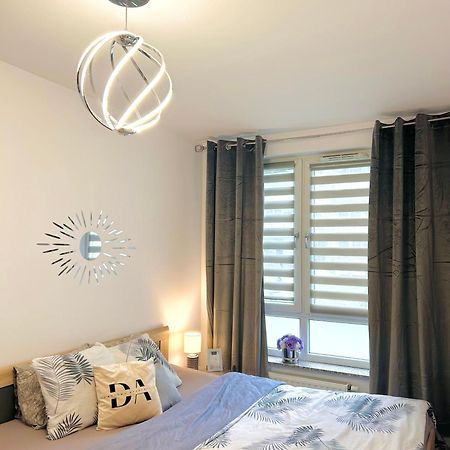 Downtownapartments Andy Air-Conditioned, Underground Parking Available Rzeszow Bagian luar foto